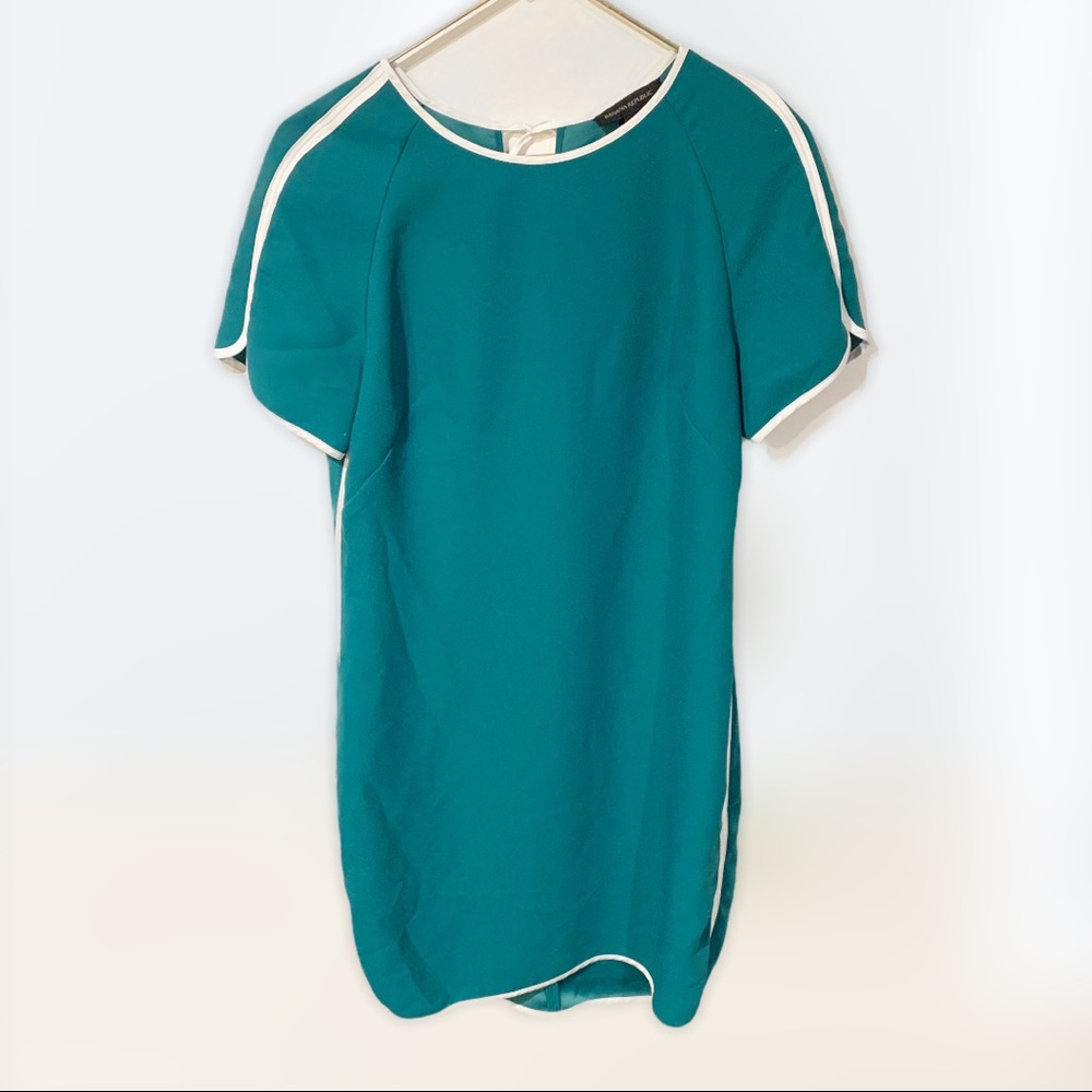 Banana Republic Size 4 Green White Piping‎ Short Sleeve Midi Dress